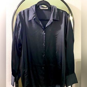 ABERCROMBIE & FITCH - Black Satin Button Up - Size Large
